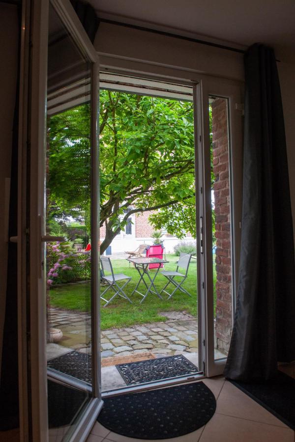 L'Heure Bleue gîtes et chambres d'hôtes Givenchy-en-Gohelle Exterior foto